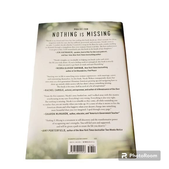 Nothing Is Missing: A Memoir of Living Boldly -- Nicole Walters - Picture 2 of 2